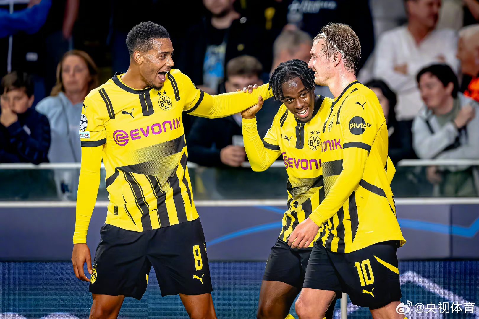 星空体育 -关于多特蒙德训练开放日,窗口期豪取连胜引欢呼,法甲在即,资深球员宣示担当的信息