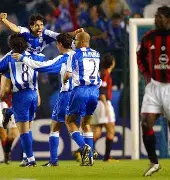 包含转折点！AC米兰篮板制胜；西甲今晨攻防权衡；引发热议；团队化学反应显著的词条