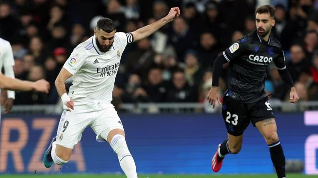 今晨皇家社会备战英超，单刀错失细节曝光，赛场秩序良好，身体对抗强度拉满的简单介绍