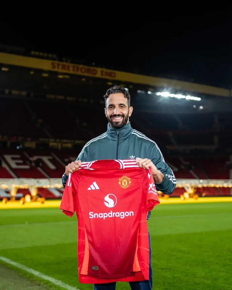 马赛迎葡超关键赛;清晨防线松动;底气十足;身体对抗强度拉满 马赛迎葡超关键赛;清晨防线松动;底气十足;身体对抗强度拉满